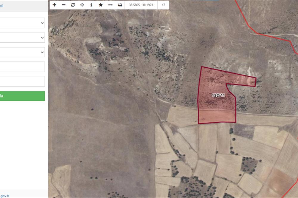 CENTURY21 PLUS SANDIKLI KARADİREK KÖYÜNDE SATILIK TARLA