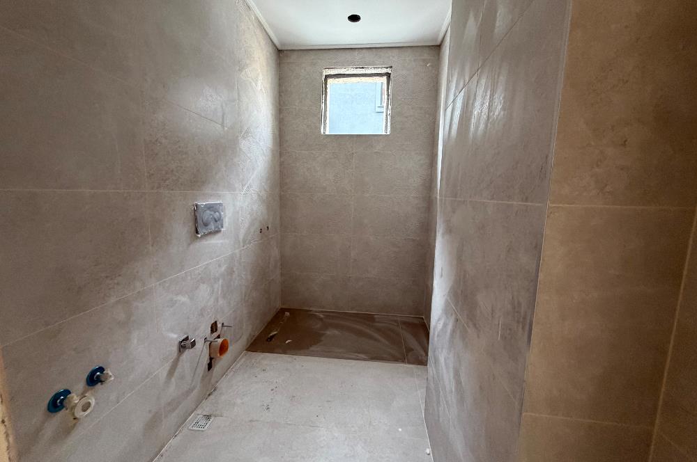 GÖZTEPE GÜVENÇ SOKAKTA KATTA TEK 4+1 175M2 NET TAPU MASRAFSIZ