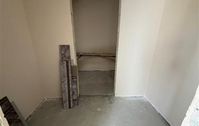 GÖZTEPE GÜVENÇ SOKAKTA KATTA TEK 4+1 175M2 NET TAPU MASRAFSIZ