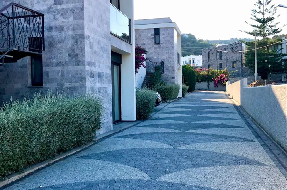 BODRUM AKYARLARDA ELİT SİTEDE 2+1 KİRALIK DAİRE