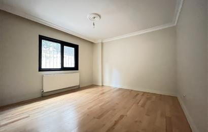KALAMIŞ PARKINA YÜRÜME MESAFESİNDE 2+1 SATILIK DAİRE