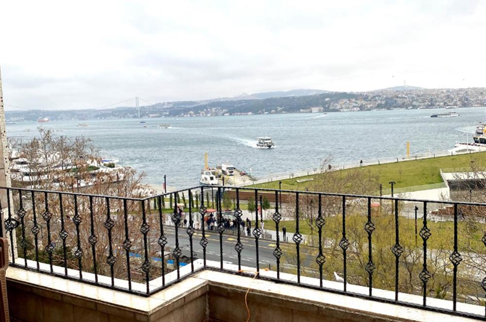 KABATAŞ’TA AÇIK DENİZ MANZARALI TERASLI GENİŞ DAİRE