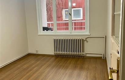 KABATAŞ’TA AÇIK DENİZ MANZARALI TERASLI GENİŞ DAİRE