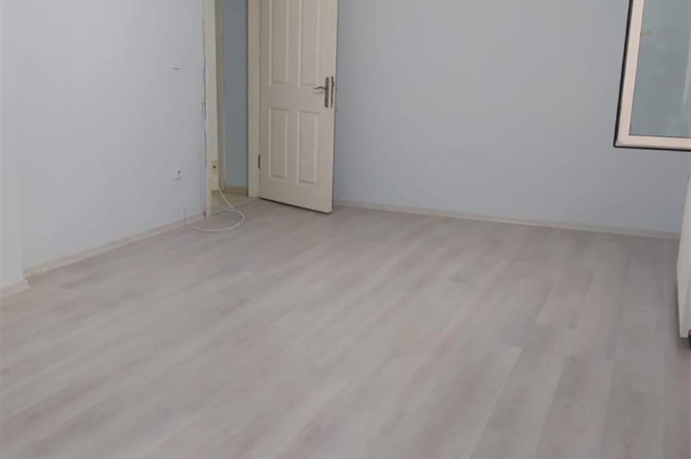 AYAZAĞA CEMRE SİTESİNDE  4+1  SATILIK 2 BANYOLU 