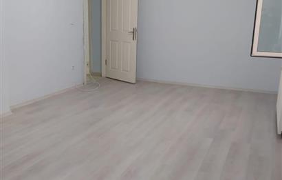 AYAZAĞA CEMRE SİTESİNDE  4+1  SATILIK 2 BANYOLU 