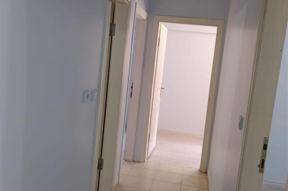 AYAZAĞA CEMRE SİTESİNDE  4+1  SATILIK 2 BANYOLU 