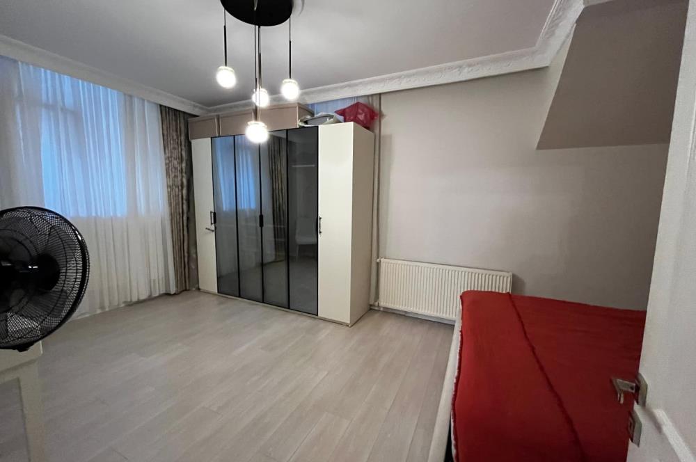 TOPHANE' DE 2+1 BAHCE KULLANIMLI SATILIK 