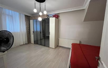 TOPHANE' DE 2+1 BAHCE KULLANIMLI SATILIK 