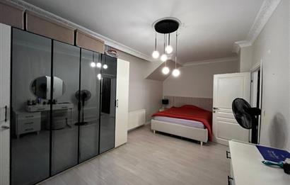 TOPHANE' DE 2+1 BAHCE KULLANIMLI SATILIK 