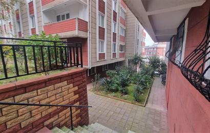 AYAZAĞA CEMRE SİTESİNDE  4+1  SATILIK 2 BANYOLU 