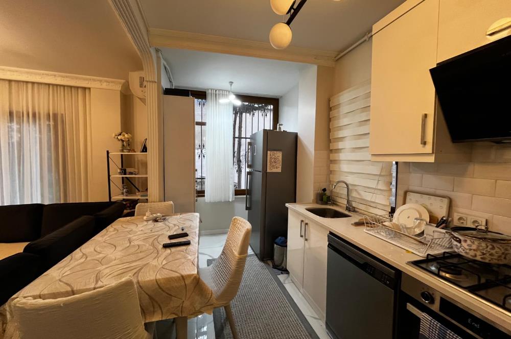 TOPHANE' DE 2+1 BAHCE KULLANIMLI SATILIK 