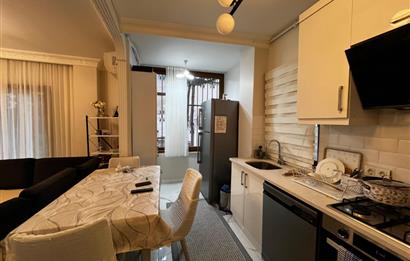 TOPHANE' DE 2+1 BAHCE KULLANIMLI SATILIK 