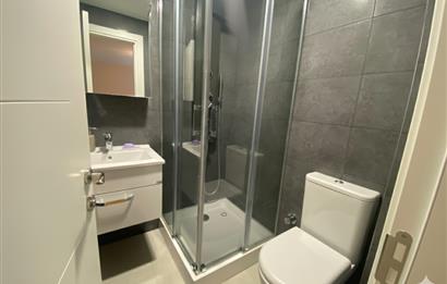 MARMARAY DURAĞINA 200M MESAFEDE 6 YILLIK BİNADA 3+1 DAİRE