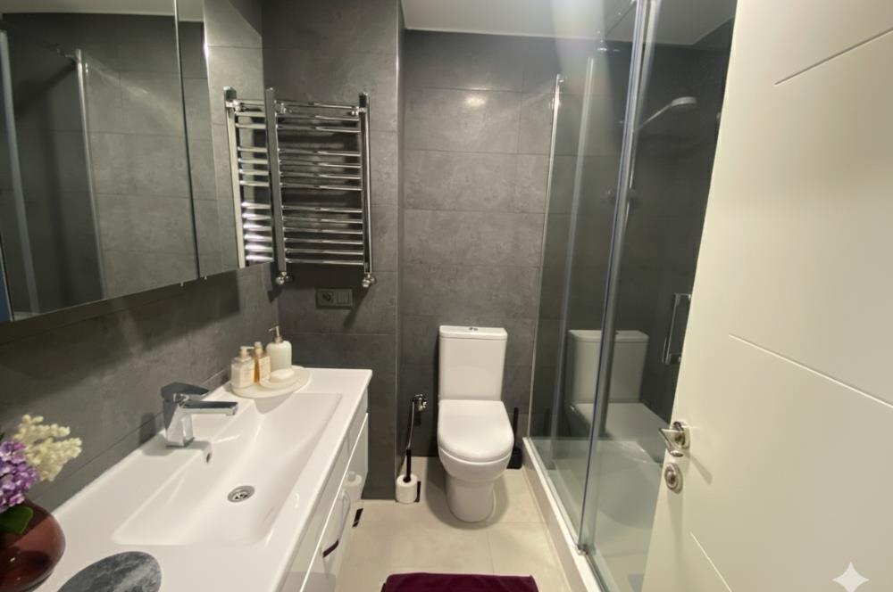 MARMARAY DURAĞINA 200M MESAFEDE 6 YILLIK BİNADA 3+1 DAİRE