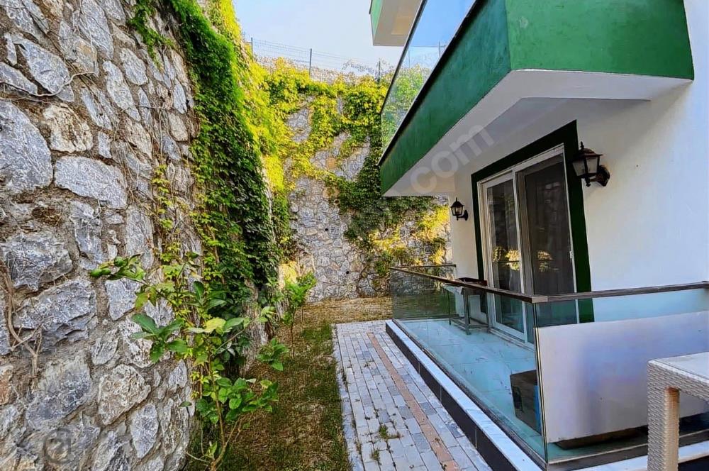 Muğla Milas Boğaziçi Satılık 3+1 Bahçe Katı Daire