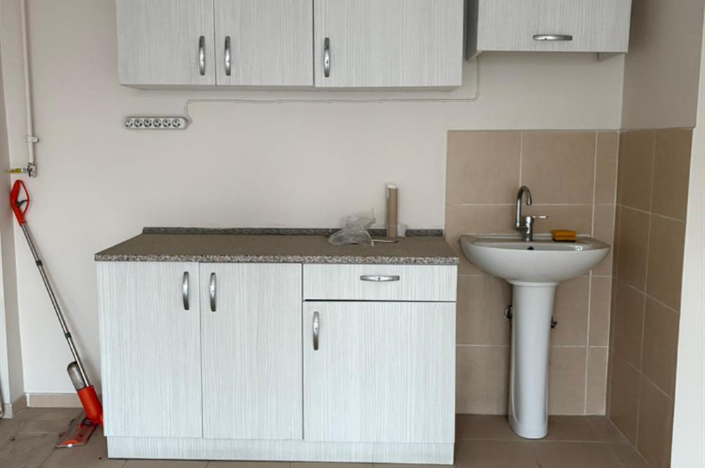 C21 Cius ; Şehrin Kalbinde Dükkan Üstü Kiralık Ofis