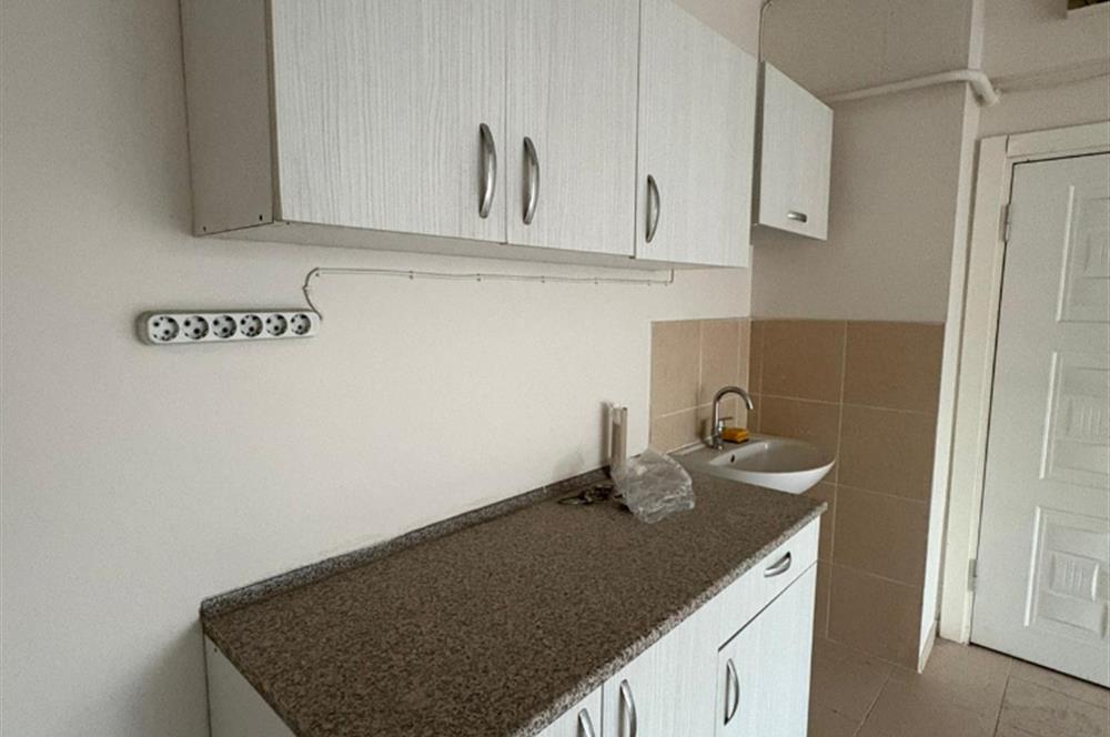 C21 Cius ; Şehrin Kalbinde Dükkan Üstü Kiralık Ofis