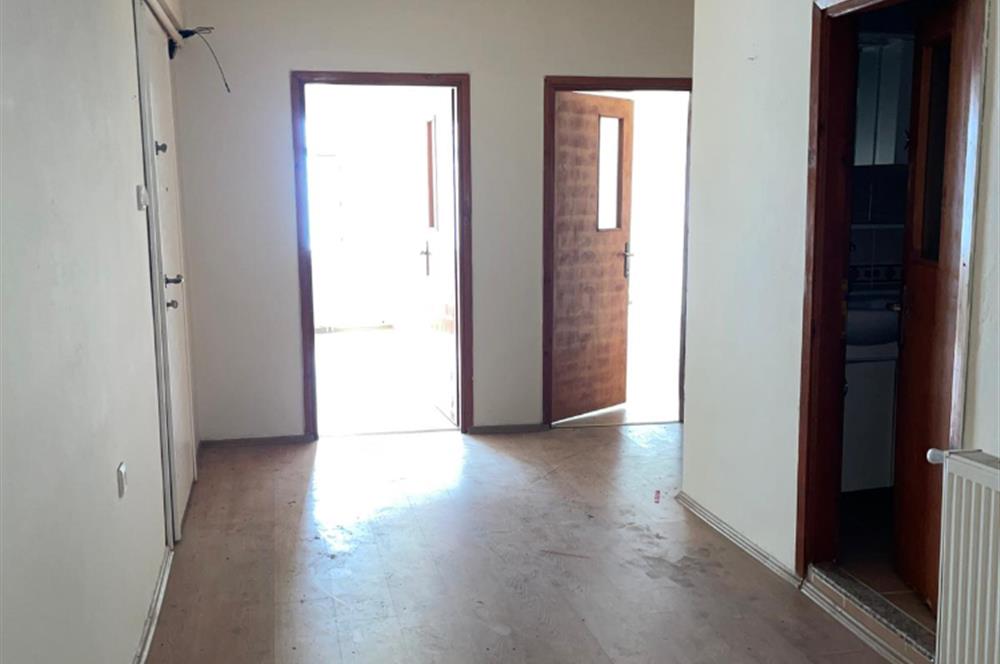 C21 Cius; Perşembe Pazarı Civarında 2+1 Satılık Daire