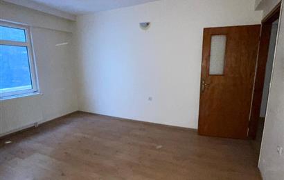 C21 Cius; Perşembe Pazarı Civarında 2+1 Satılık Daire