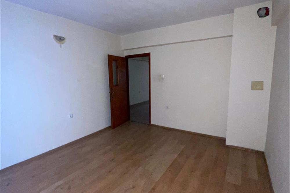 C21 Cius; Perşembe Pazarı Civarında 2+1 Satılık Daire