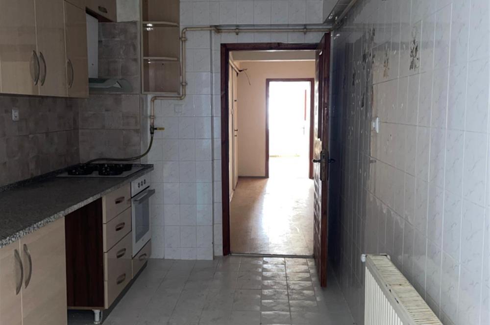 C21 Cius; Perşembe Pazarı Civarında 2+1 Satılık Daire