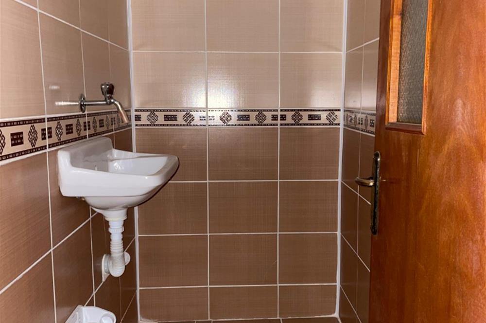 C21 Cius; Perşembe Pazarı Civarında 2+1 Satılık Daire