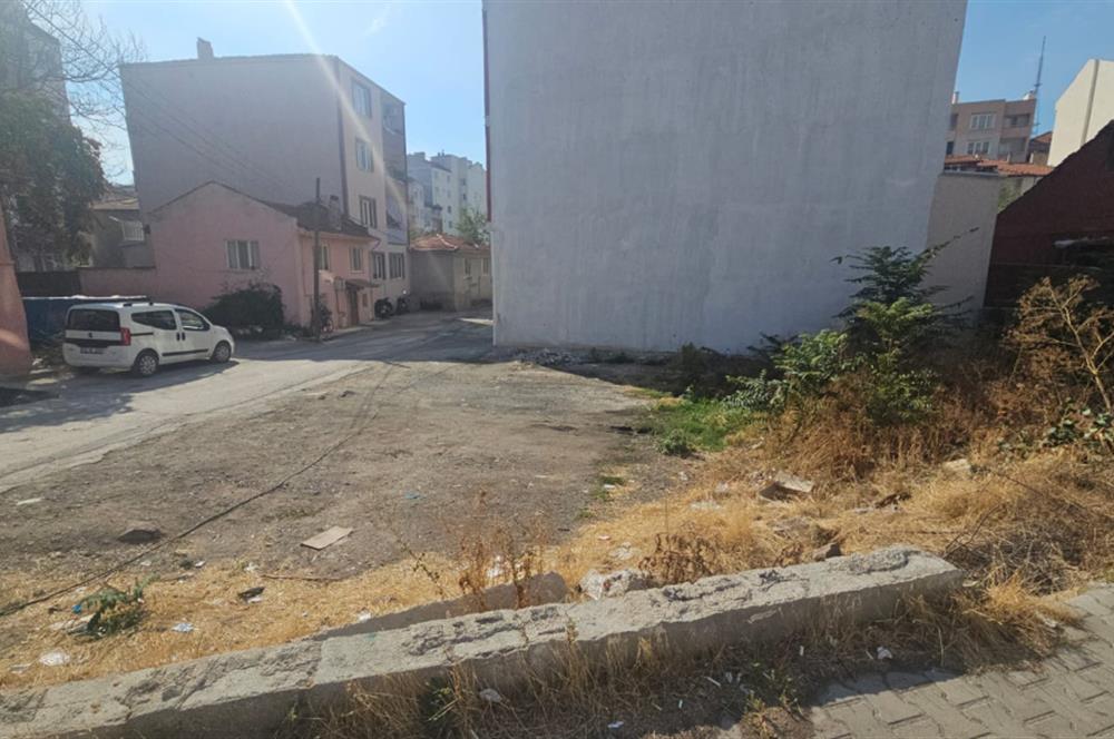 C21 LOCA'DAN VİCDANİYE MAHALLESİ'NDE KAT KARŞILIĞI KÖŞE ARSA