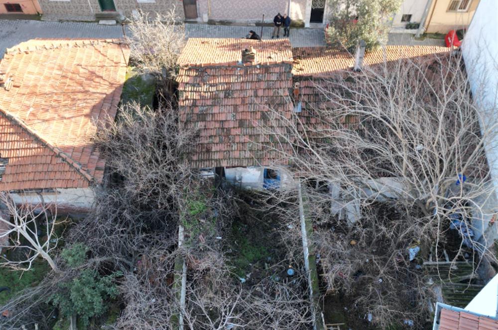 C21 BAL'DAN MALTEPE'DE 191M2 SATILIK ARSA !