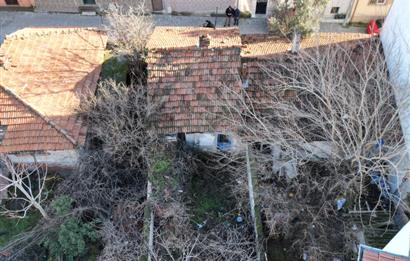 C21 BAL'DAN MALTEPE'DE 191M2 SATILIK ARSA !