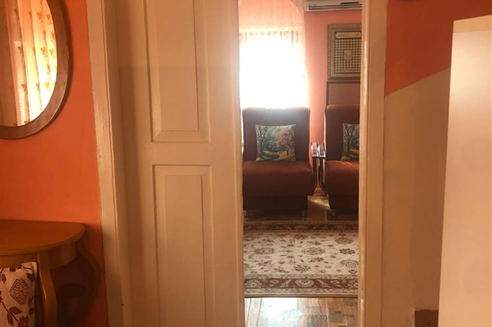 C21 BAL’DAN AYVALIK’TA SATILIK 3 KATLI RUM EVİ 