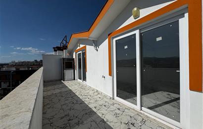 ATAŞEHİR FİNANS MERKEZİNE YAKIN 5+2 SATILIK DUBLEKS DAİRE