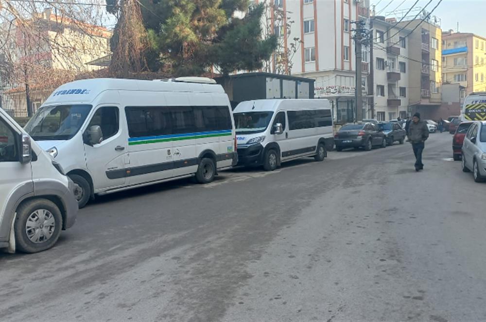 Balıkesir Karesi Kayabey Mahallesi İvrindi Dolmuş Son Durakta Satılık 40 m² Dükkan