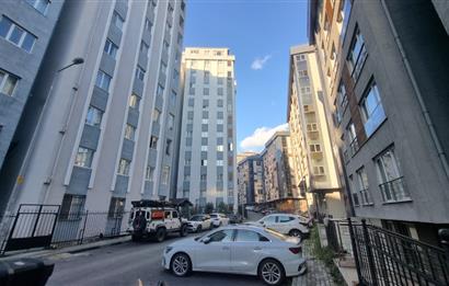 AYAZAĞA DOKTORLAR SİTESİ 3+1 SATILIK 