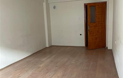 C21 Cius; Perşembe Pazarı Civarında 2+1 Satılık Daire