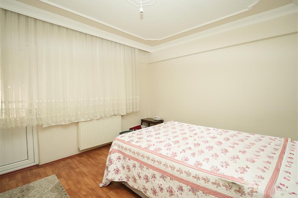 C21 Cius; Eşref Dinçer Mahallesi 3+1 Ara Kat Satılık Daire