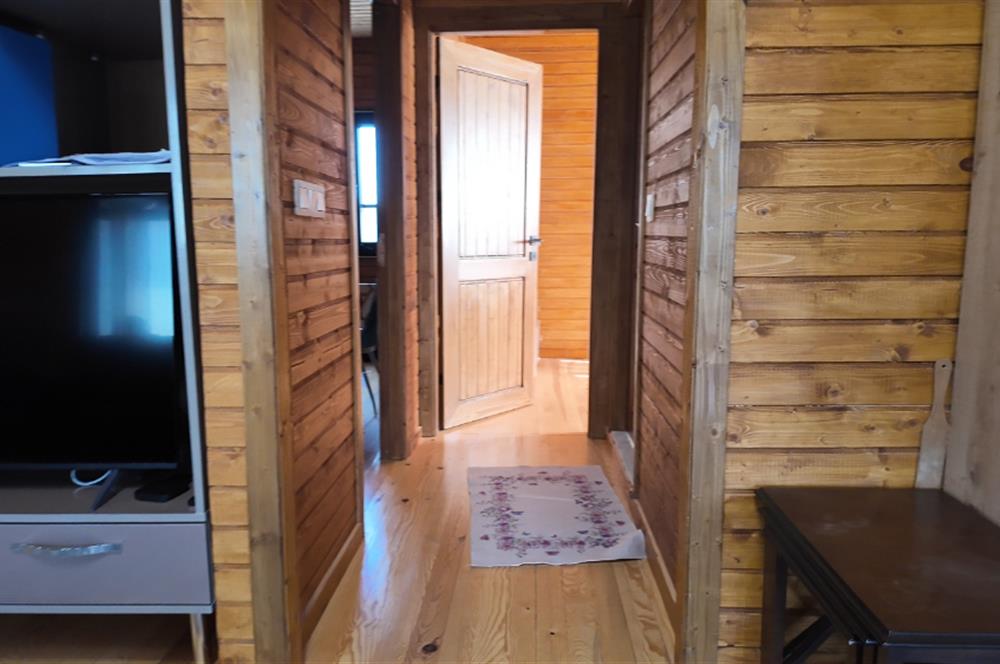 C21 LOCA GÖKÇEYAZI'DA ŞAHANE AHŞAP ÇİFTLİK EVİ VE MEYVE BAHÇESİ