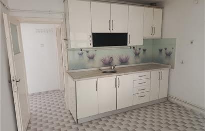 CENYURY 21 VİZYONDAN ZİNCİRLİKUYUDA KİRALIK 3+1 DAİRE