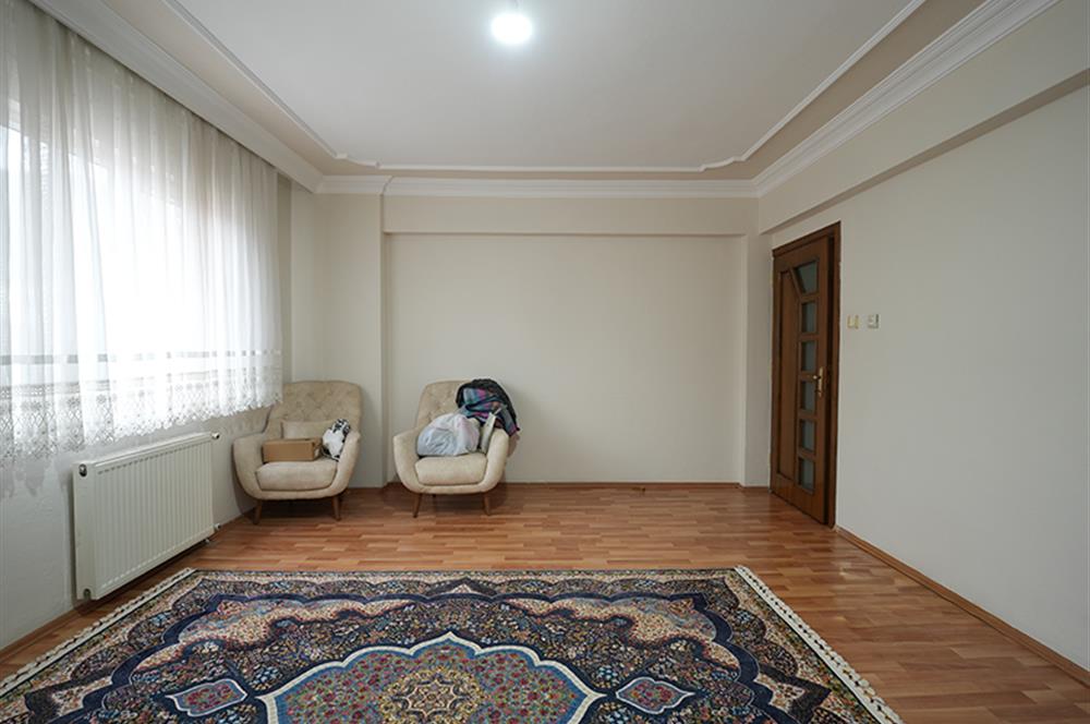 C21 Cius; Eşref Dinçer Mahallesi 3+1 Ara Kat Satılık Daire