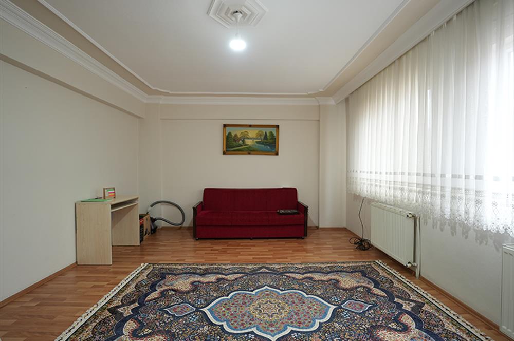 C21 Cius; Eşref Dinçer Mahallesi 3+1 Ara Kat Satılık Daire