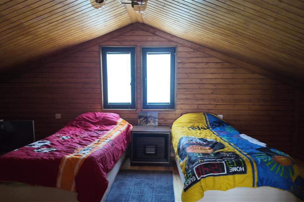 C21 LOCA GÖKÇEYAZI'DA ŞAHANE AHŞAP ÇİFTLİK EVİ VE MEYVE BAHÇESİ