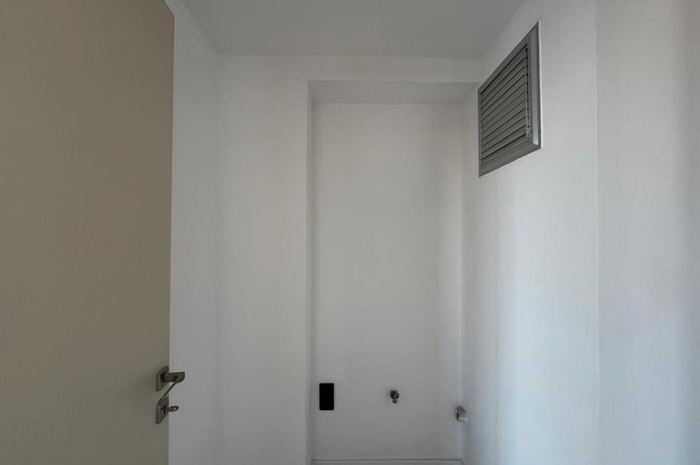 Ataşehir Gayda Vera'da Geniş Balkonlu 2+1 Kiralık Daire