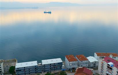 C21 Cius; Deniz Manzaralı Site İçerisinde Kendine Ait Plajı Olan Satılık Daire