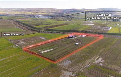 C21 LOCA GÖKÇEYAZI'DA ŞAHANE AHŞAP ÇİFTLİK EVİ VE MEYVE BAHÇESİ