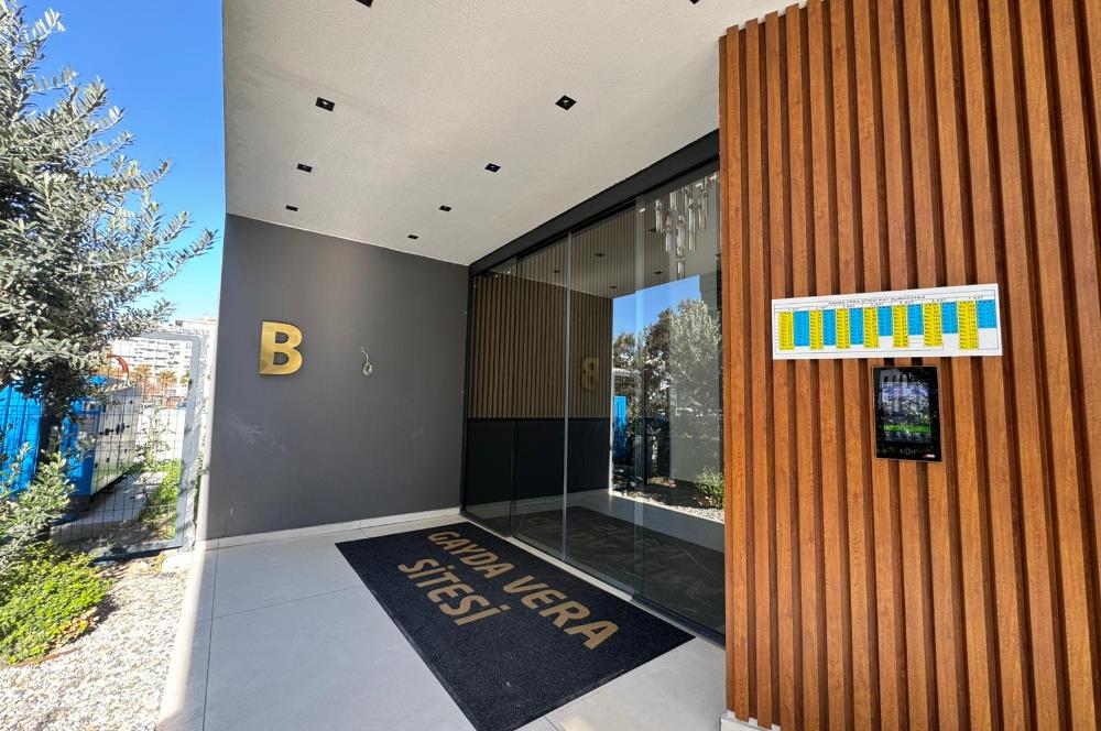 Ataşehir Gayda Vera'da Geniş Balkonlu 2+1 Kiralık Daire