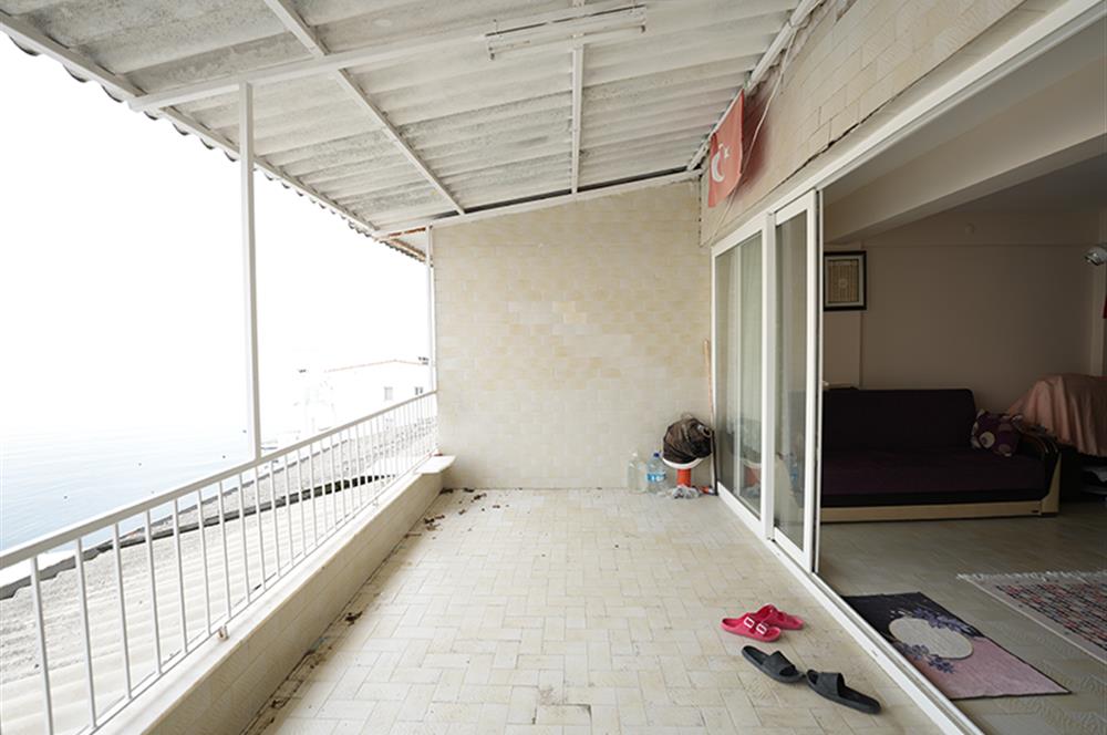 C21 Cius; Deniz Manzaralı Site İçerisinde Kendine Ait Plajı Olan Satılık Daire