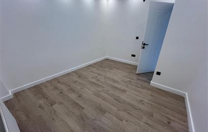 İDEALTEPE'DE YENİ BİNADA İÇİ FULL YENİLENMİŞ LÜX KONSEPT 2+1