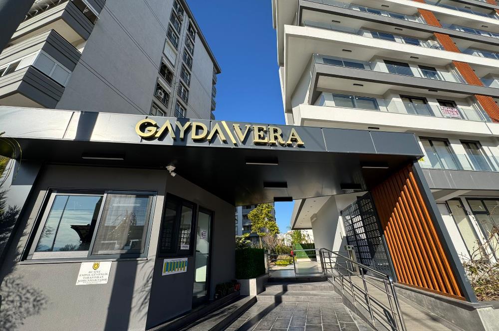 Ataşehir Gayda Vera'da Geniş Balkonlu 2+1 Kiralık Daire