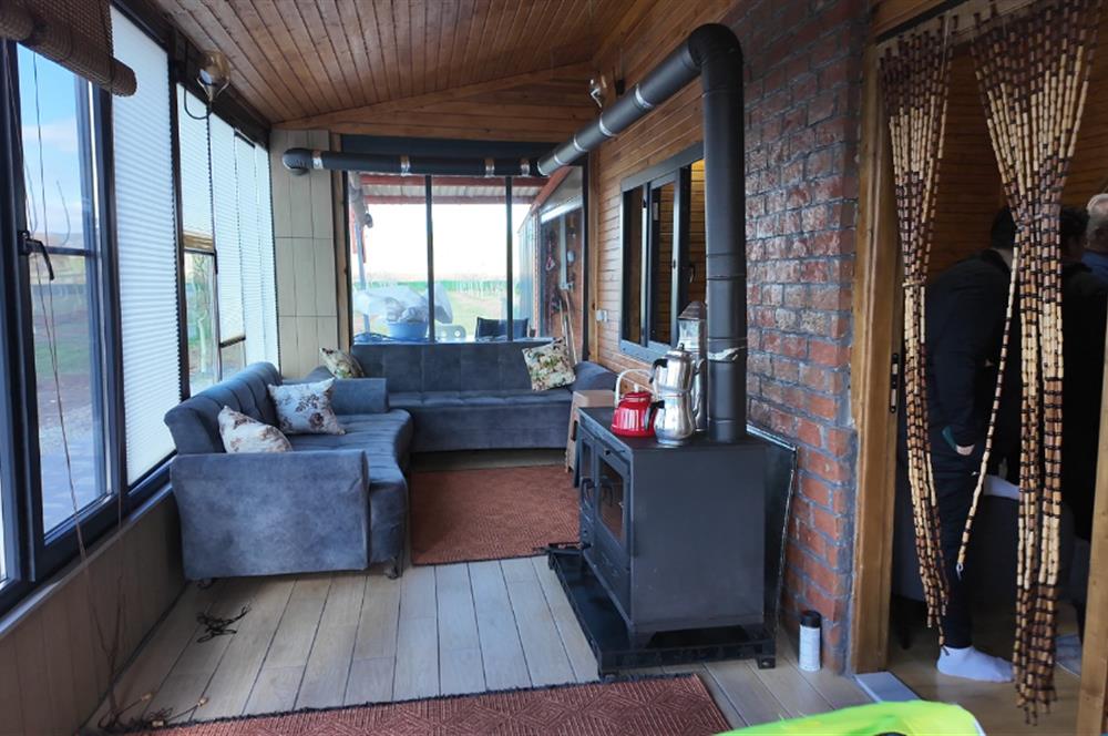 C21 LOCA GÖKÇEYAZI'DA ŞAHANE AHŞAP ÇİFTLİK EVİ VE MEYVE BAHÇESİ