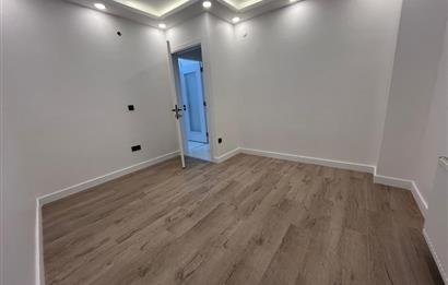 İDEALTEPE'DE YENİ BİNADA İÇİ FULL YENİLENMİŞ LÜX KONSEPT 2+1