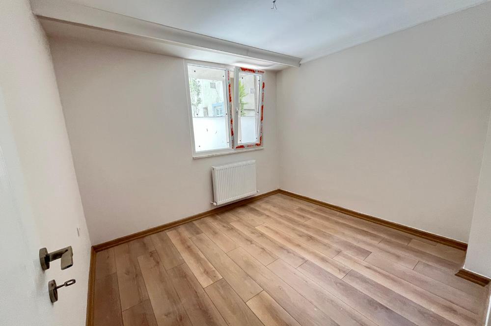 KÜÇÜKYALI'DA 0 BİNADA K.OTOPARKLI BAHÇE KULLANIMLI 2+1